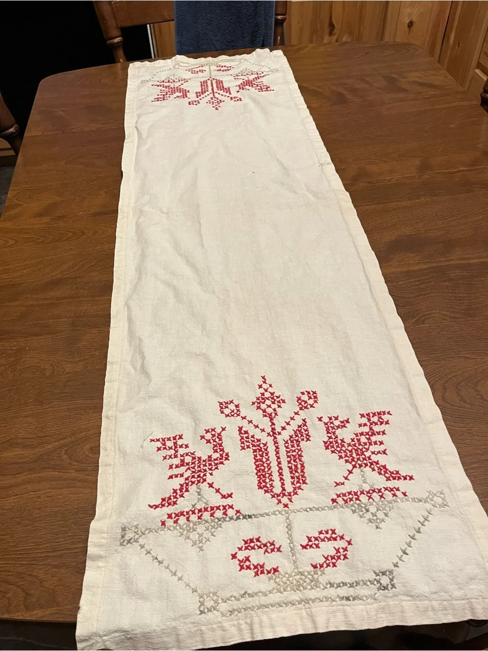 Cream Embroidered Table Runner with Red Folk Motif